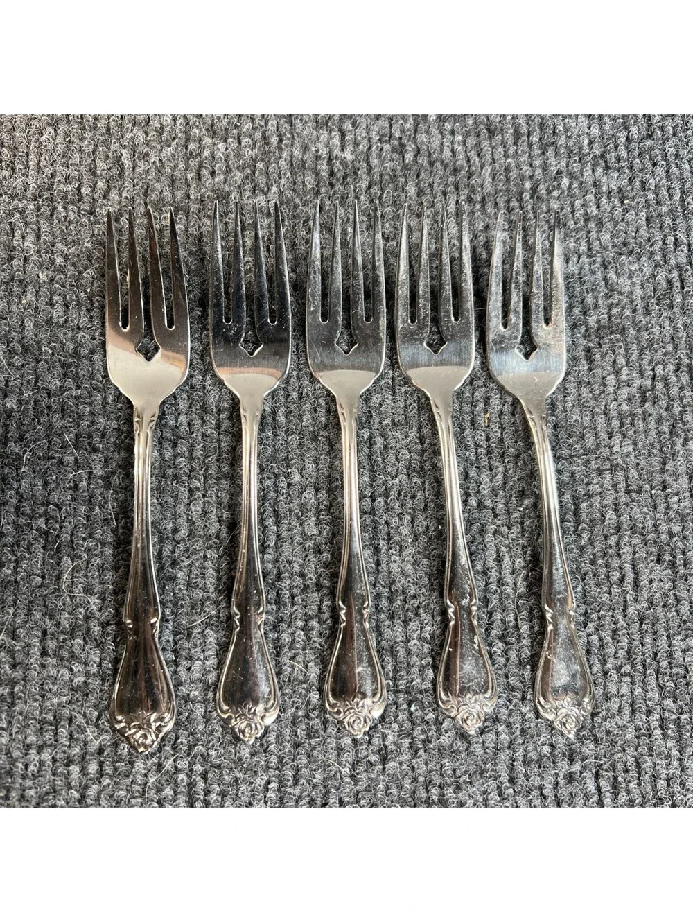 oneida stainless flatware 5 Salad Forks